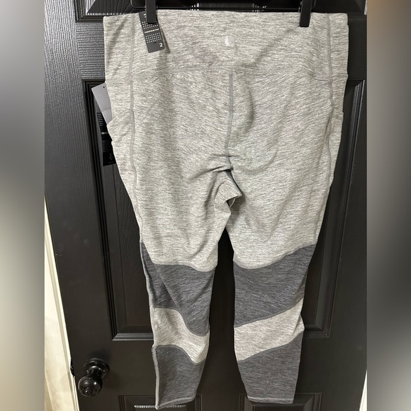 Torrid Grey Active Leggings - Picture 4 of 5